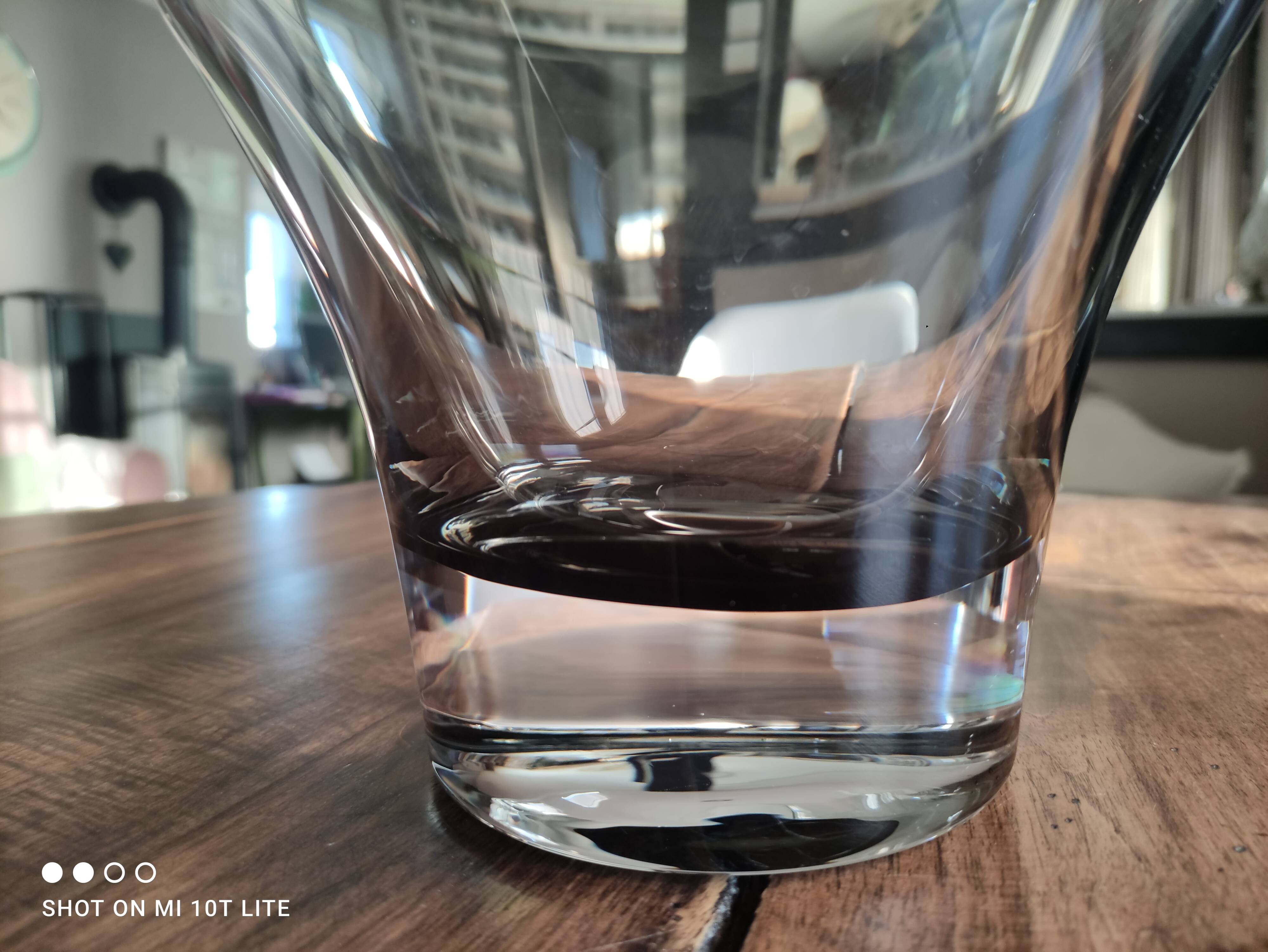 Large gradient anthracite smoked glass vase