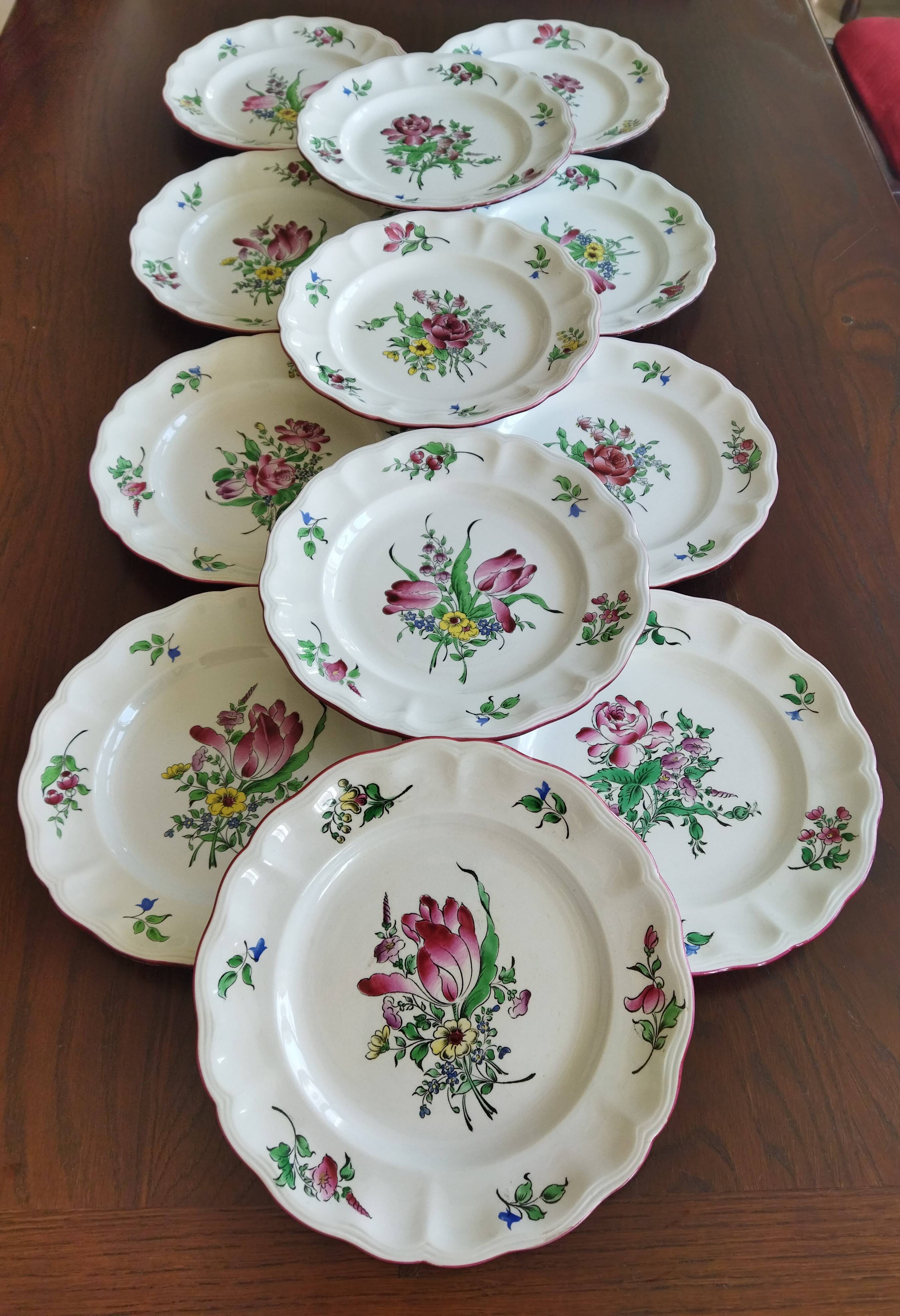 12 "Fine Street Lamp" dinner plates KG Lunéville