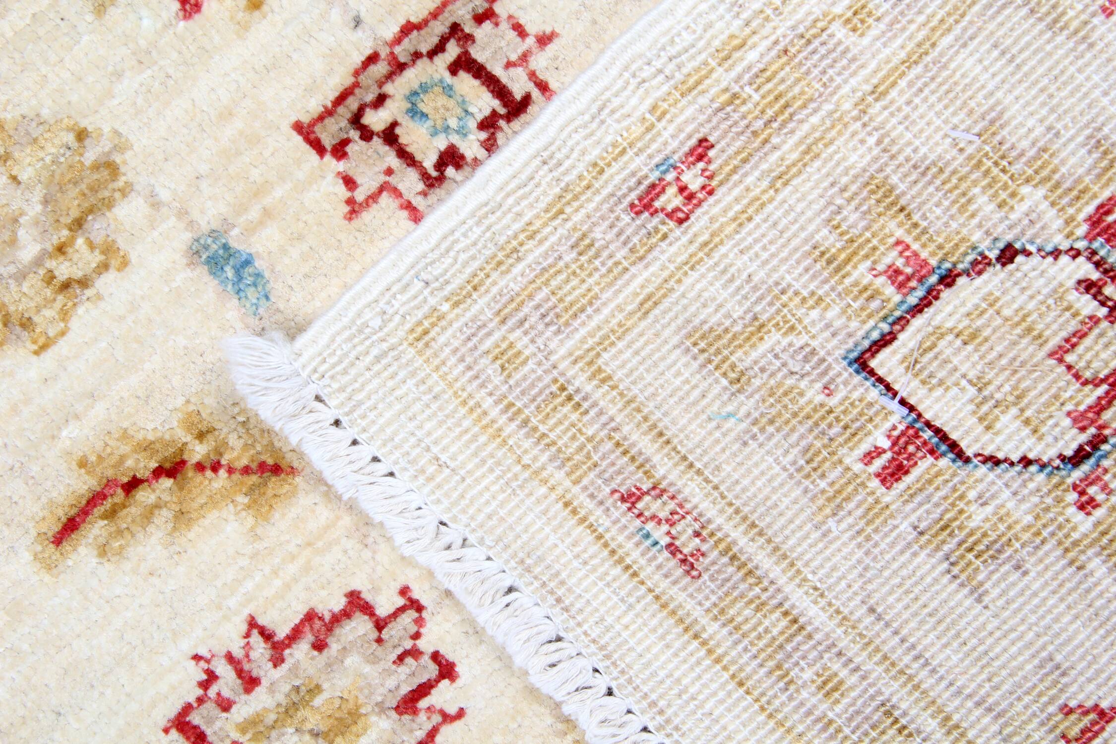 Cream Wool Area Rug, Handwoven Floral Carpet, Traditional Decor 190x128cm