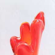Vase vintage en verre soufflé à la main Amberina – Style moderne du milieu du siècle