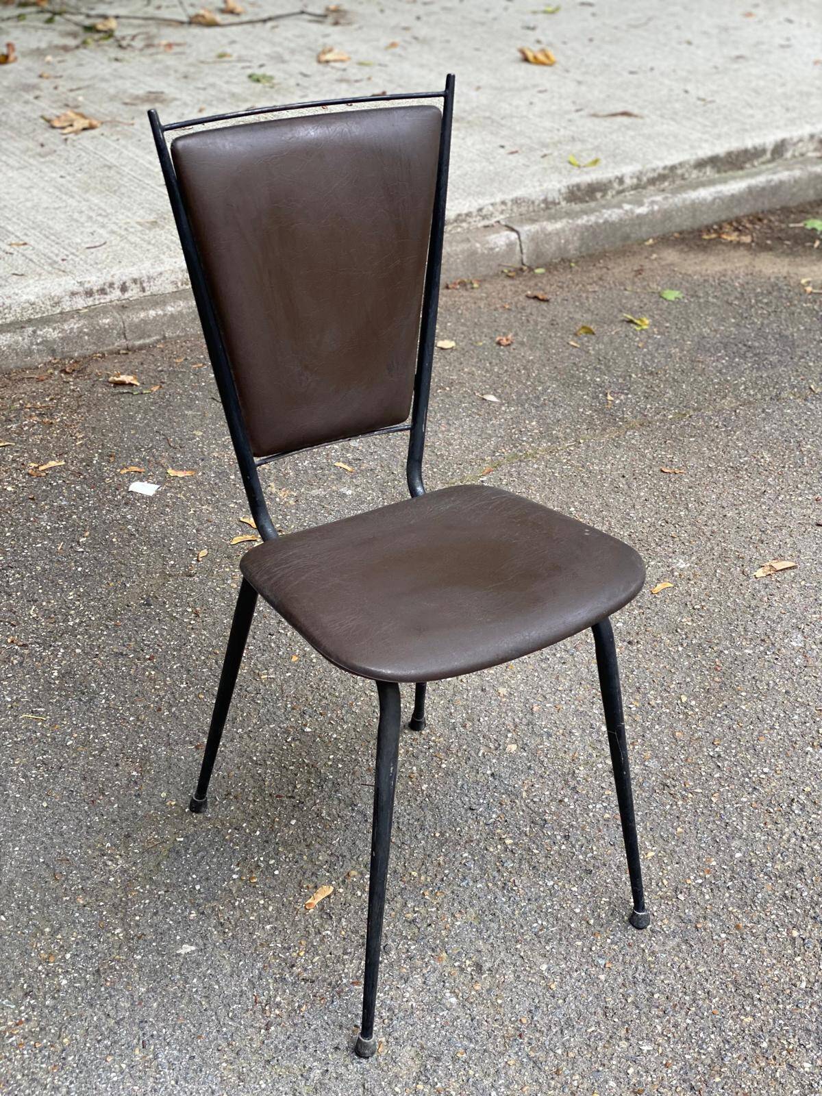 Scandinavian petal chair in brown leather and black metal 1960