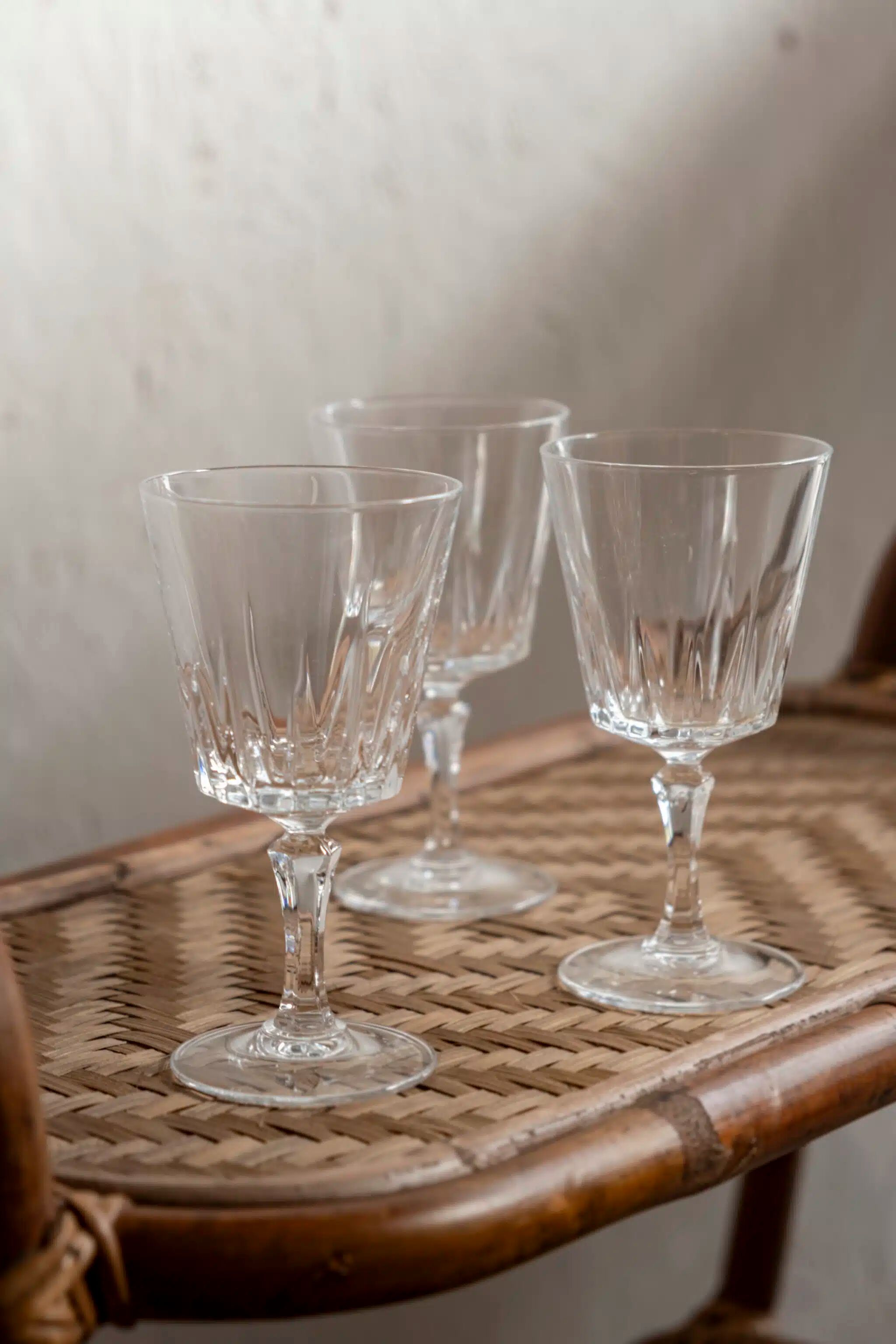 Set of 3 "Adrien" stemmed glasses