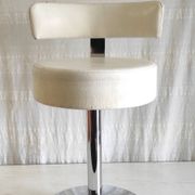 Chaise design pivotante en métal chromé et similicuir - mid. XXéme