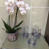 Three-piece glass-paste bathroom set