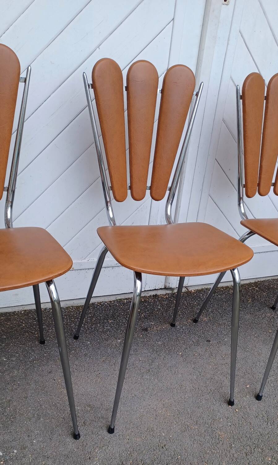 Set of 4 vintage petal chairs