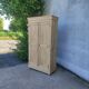 Armoire en bois naturel