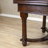 Early 20th Century Extendable Oak Dining Table, 1930s