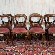 Suite de 8 chaises anglaises en acajou de style Victorien