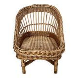 Small wicker children's armchair