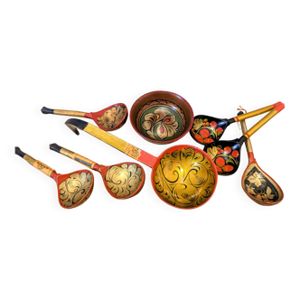 Vintage Khokhloma set – bowl + 7 painted ladles USSR