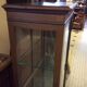 Vitrine en bois ancienne