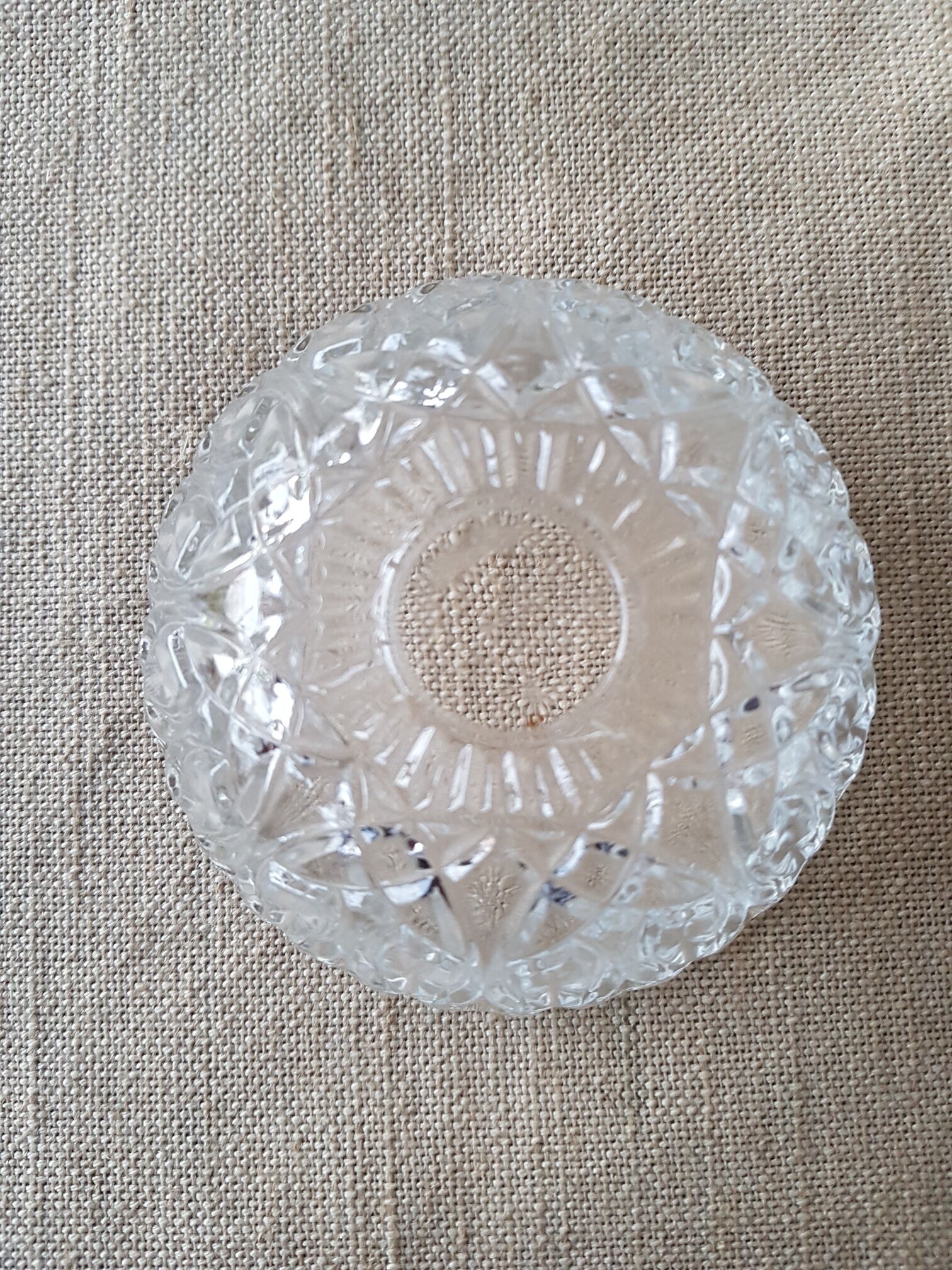 Set of 6 ramekins cup bowls vintage glass cups