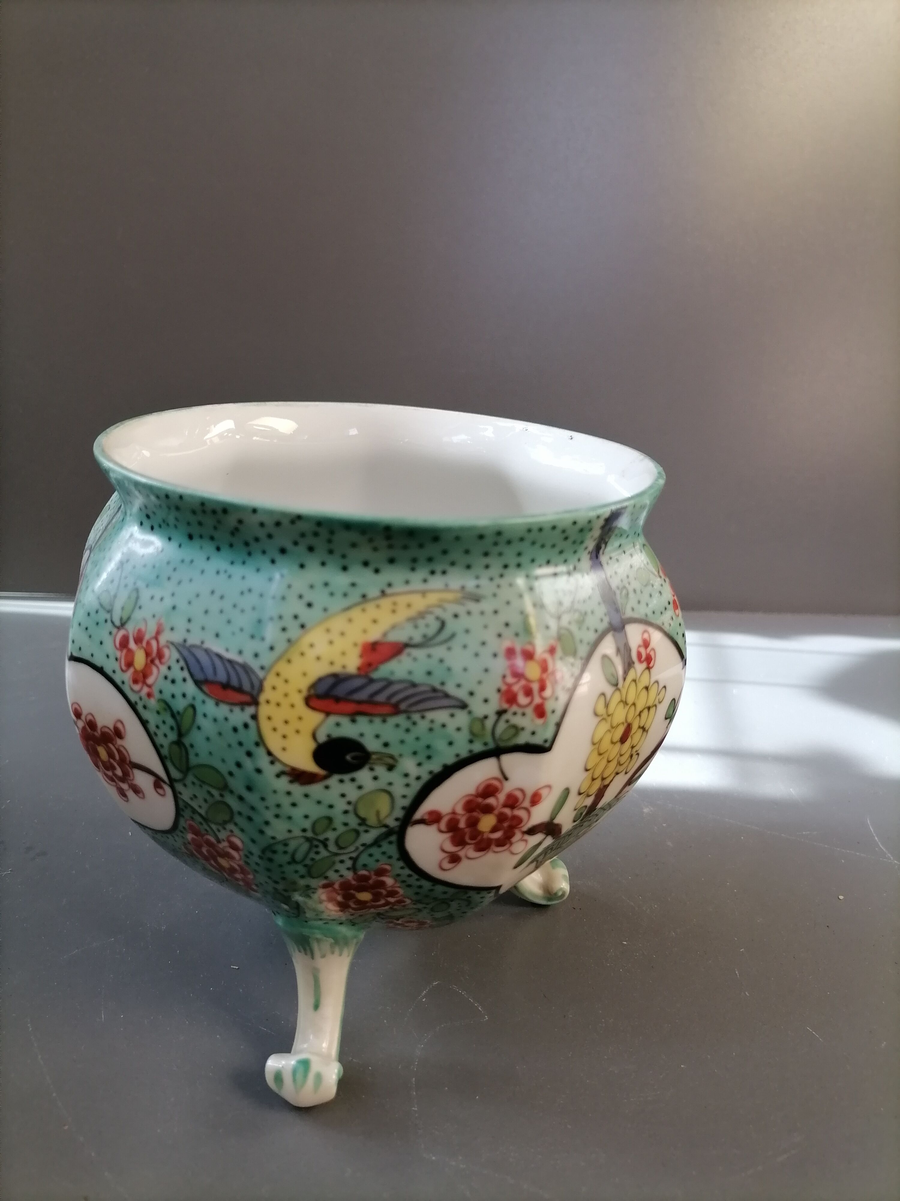 Ceramic pot cover
