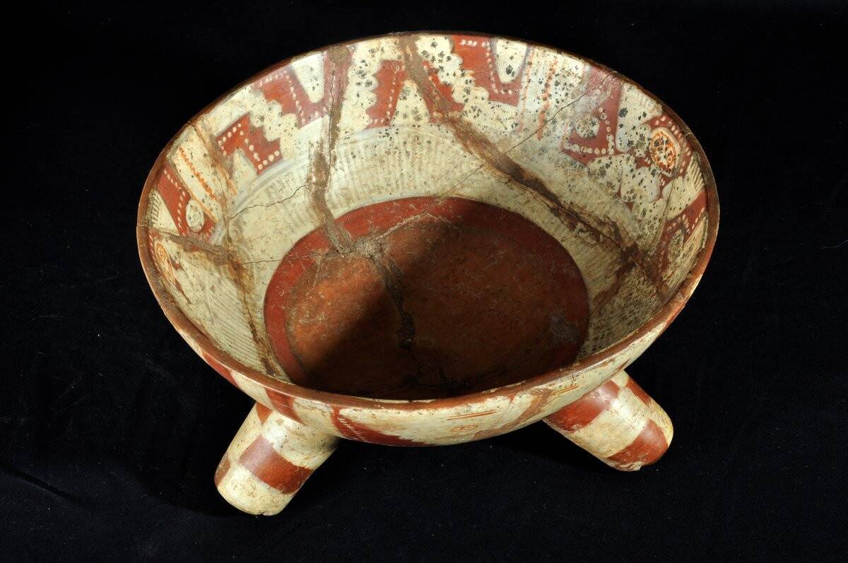 Polychrome ceramic tripod cup from the Mesoamerican tradition