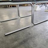 Table basse XL vintage en verre avec cadre chromé