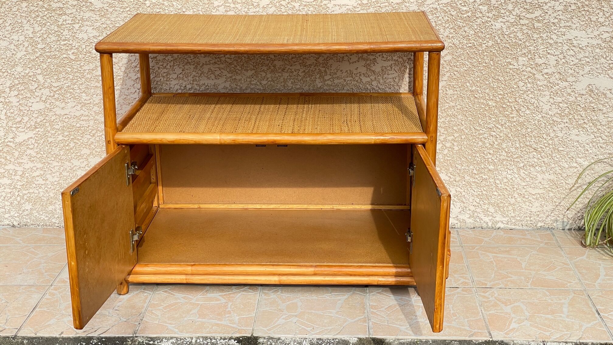 Grand buffet en bambou et rotin avec miroir – S