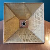 Suspension in wicker fabric canework