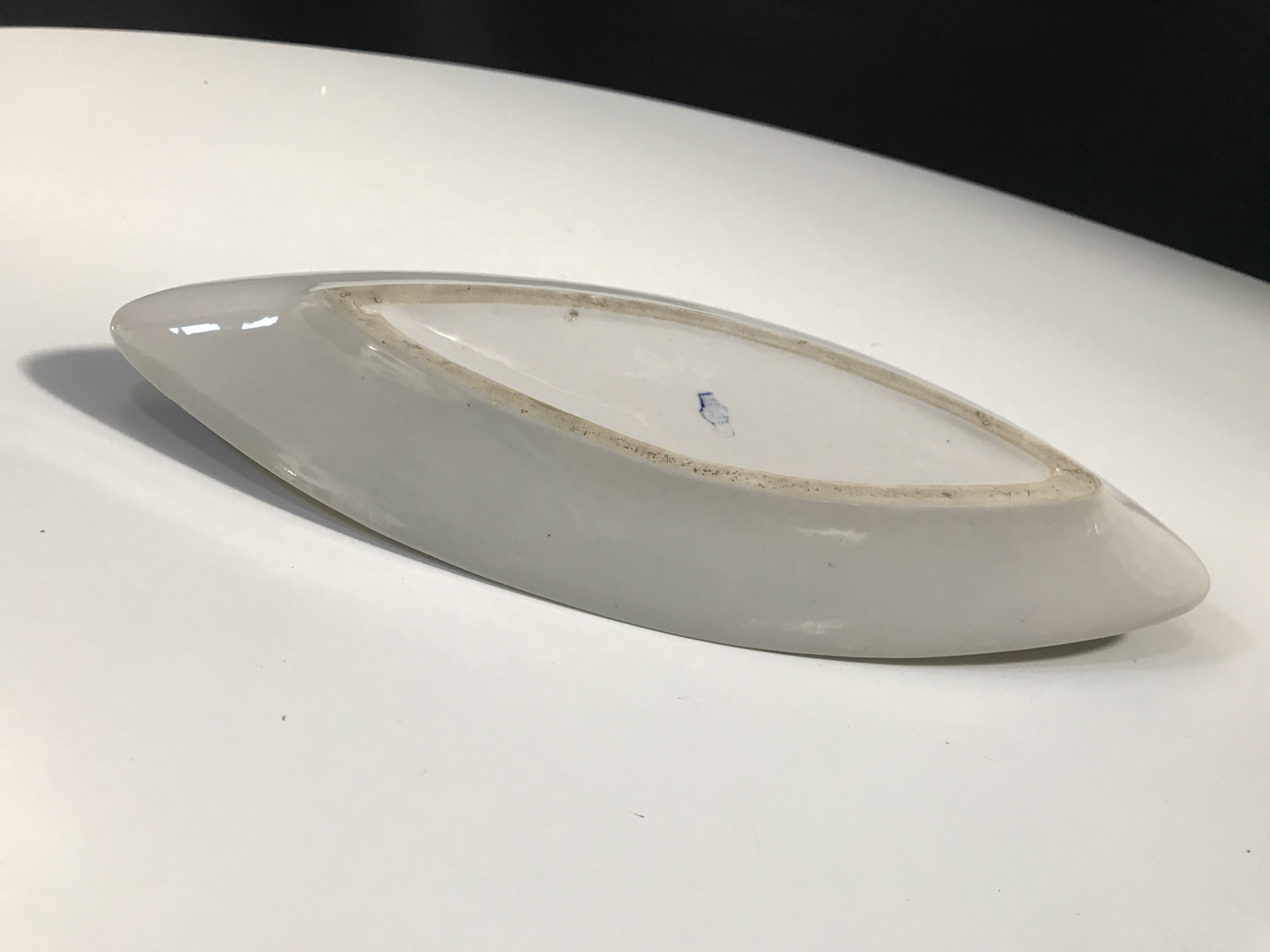 Dish • Vintage Centerpiece • “9736” • Kovács István • Zsolnay • 1962