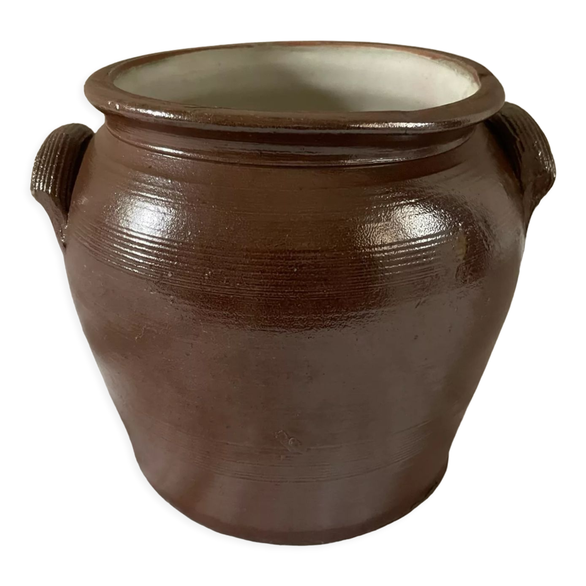 Stoneware pot