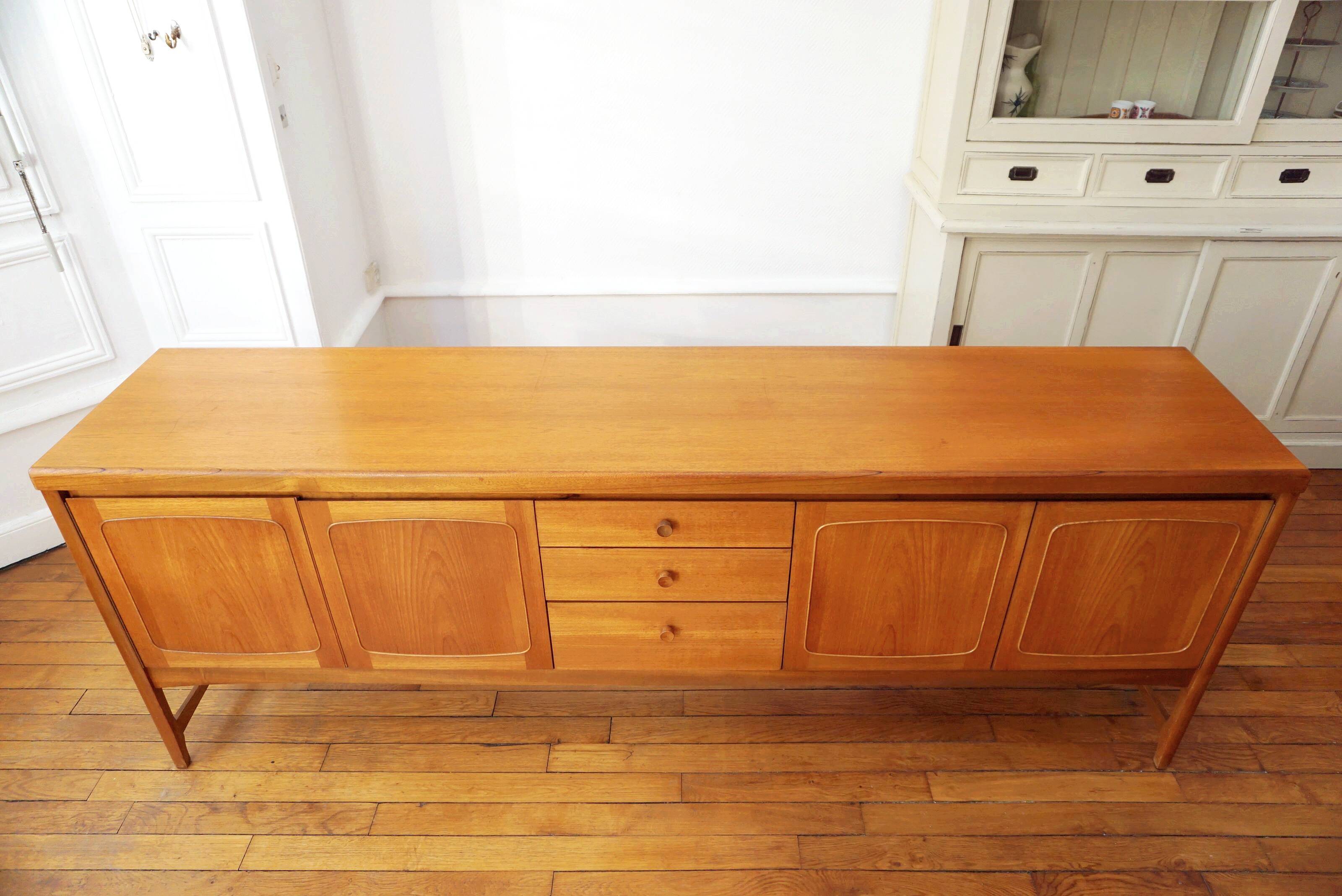 Great sideboard Danish vintage