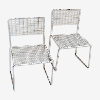Deux chaises vintage en métal