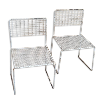 Deux chaises vintage en métal