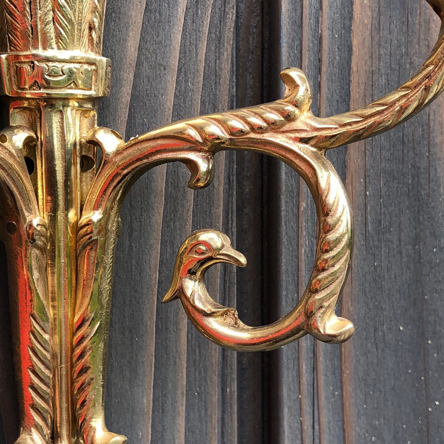 Pair of wall lamps decorated with bronze arrows "Cupid"