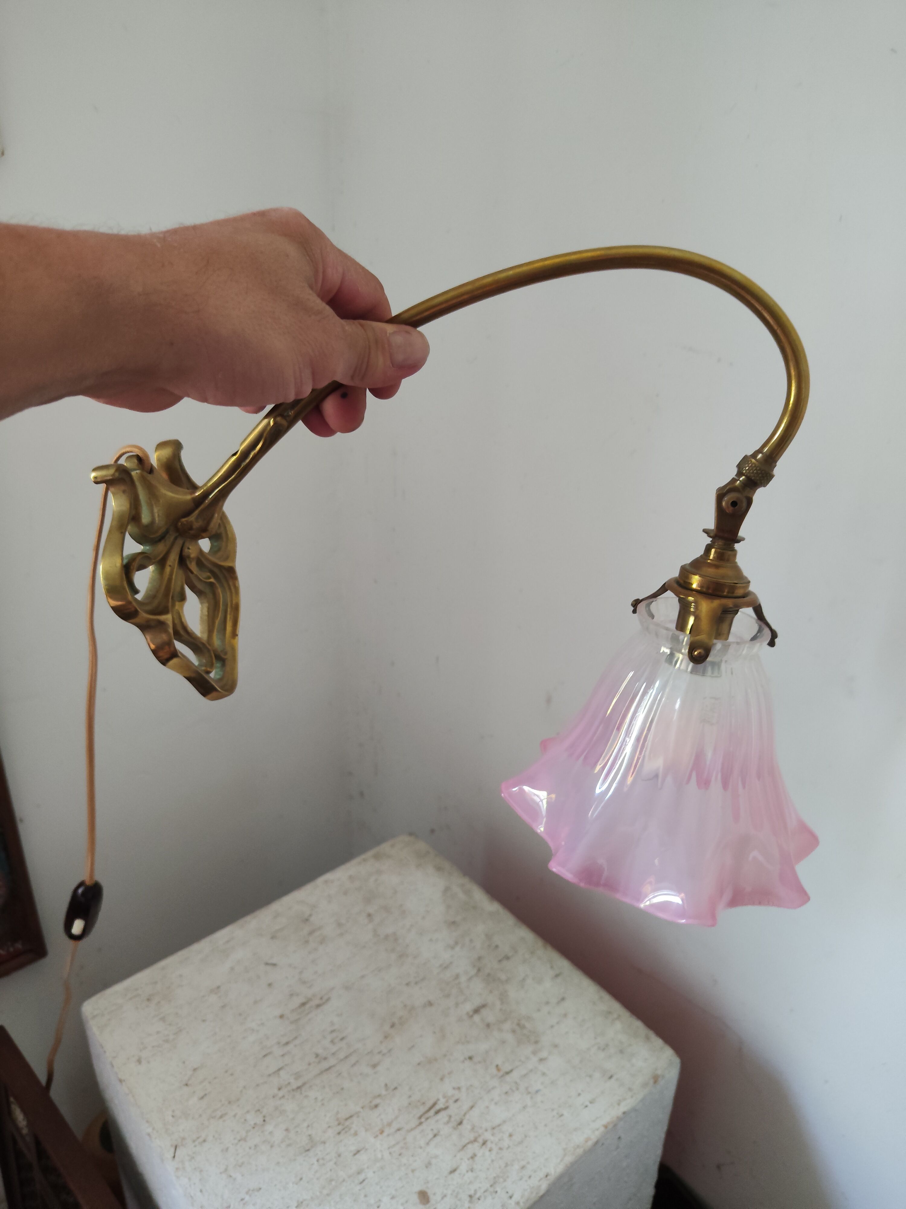 Art Nouveau wall lamp