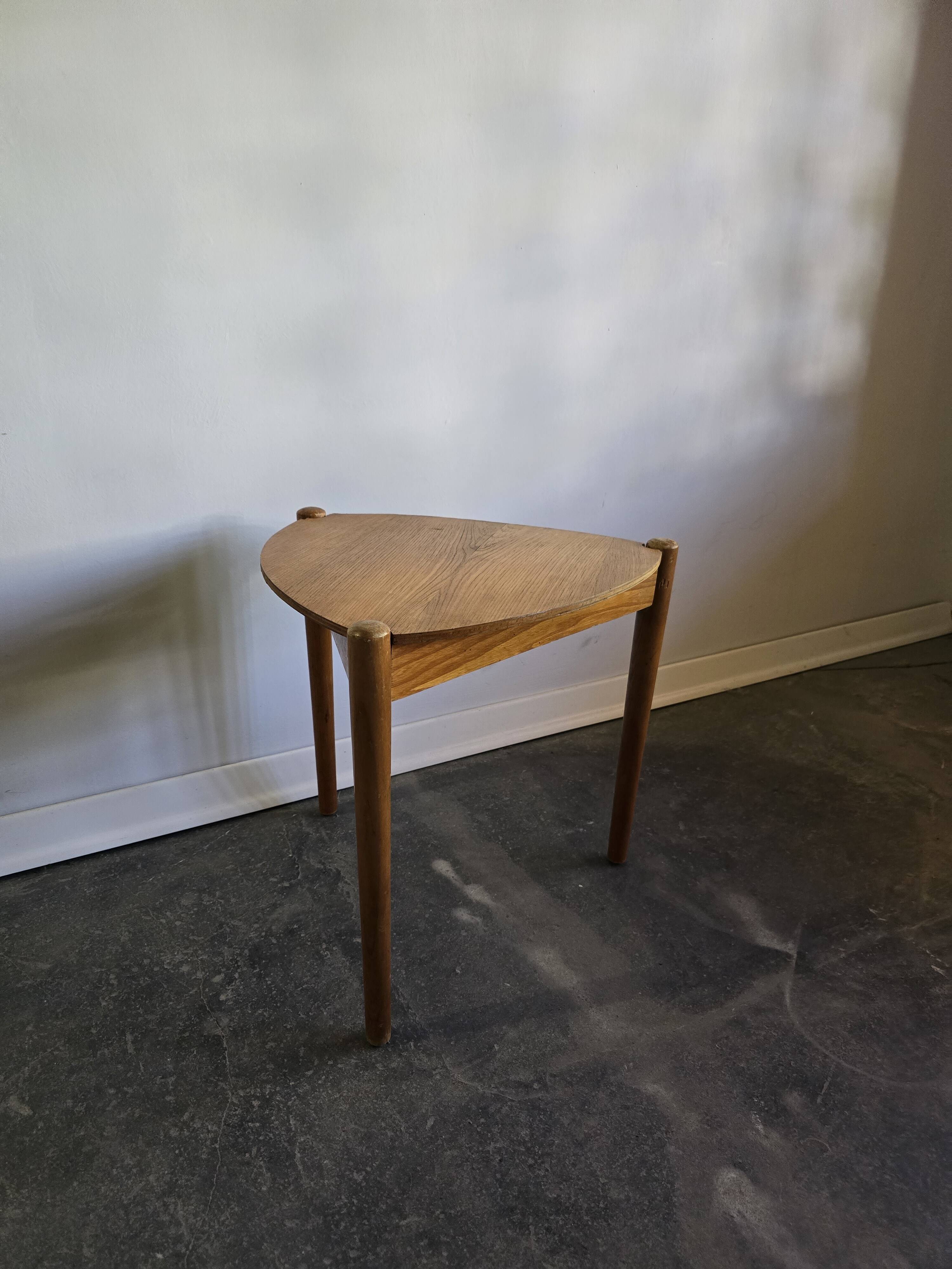 Vintage Danish Modern Reversible Top Stool / Coffee Table – Scandinavi