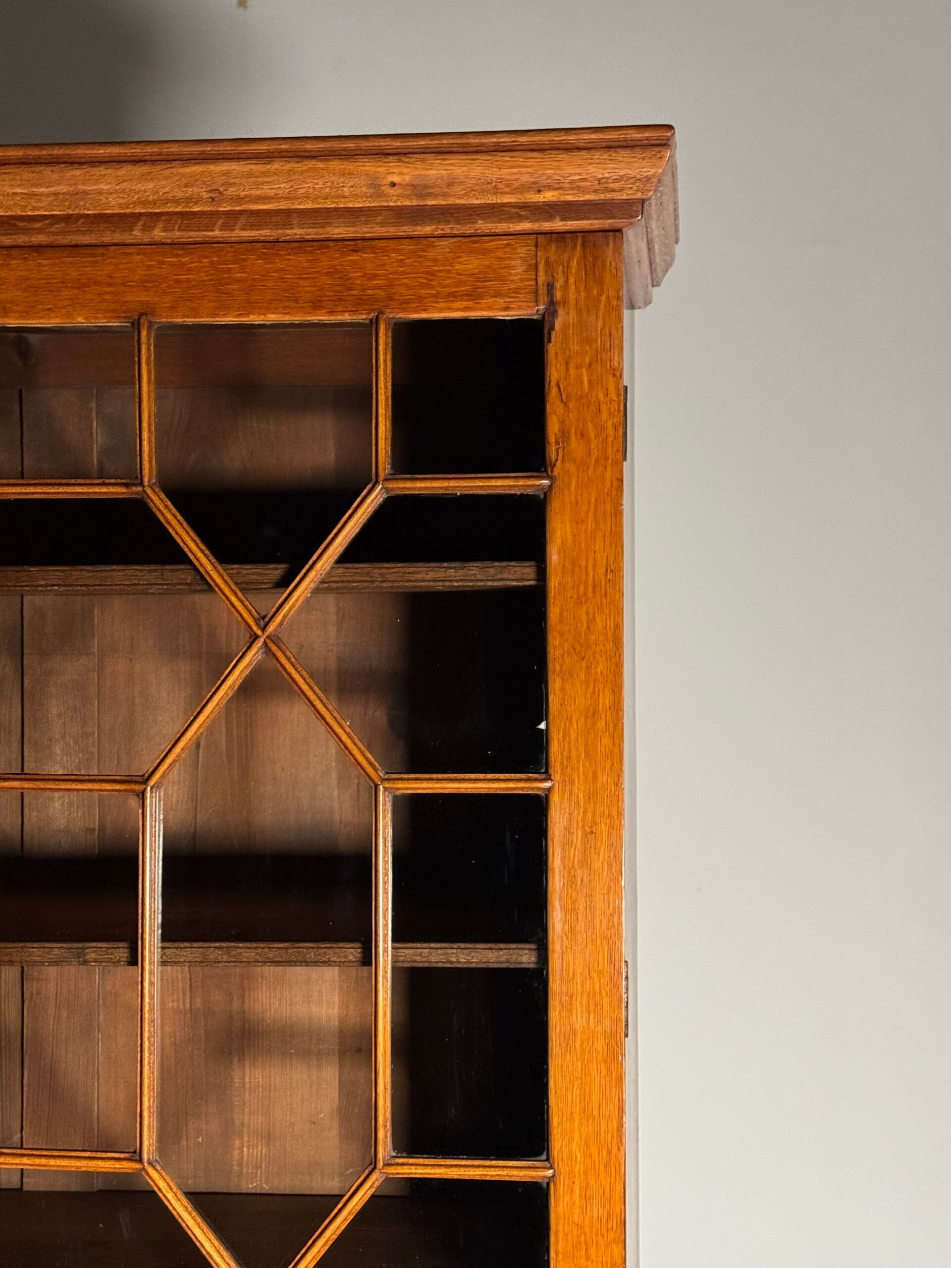 Bureau bibliothèque anglais vers 1800