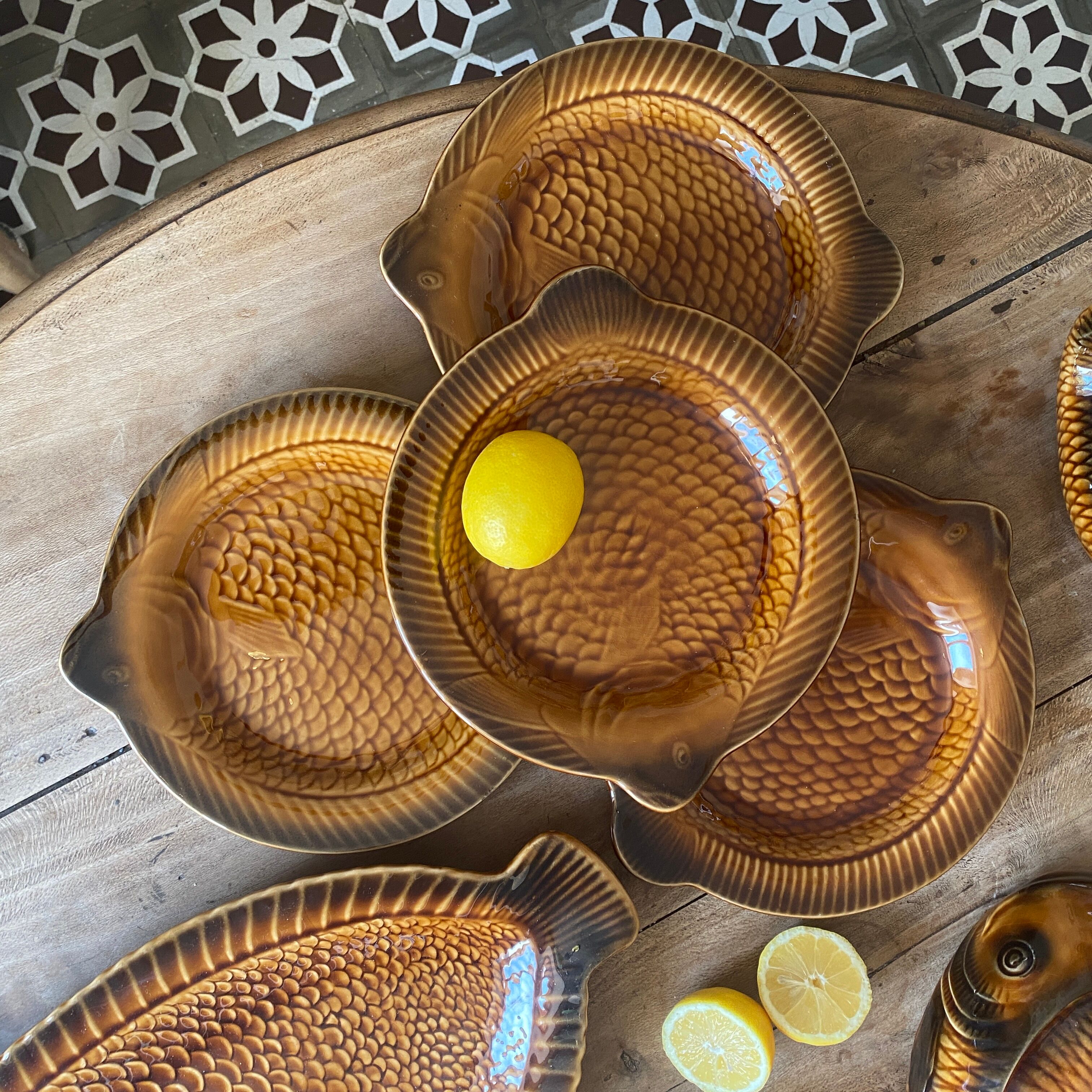 Set of 6 vintage Sarreguemines plates in the shape of fish