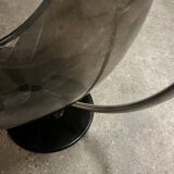 Fauteuil oeuf suspendu en plexiglas fumé, design 1970