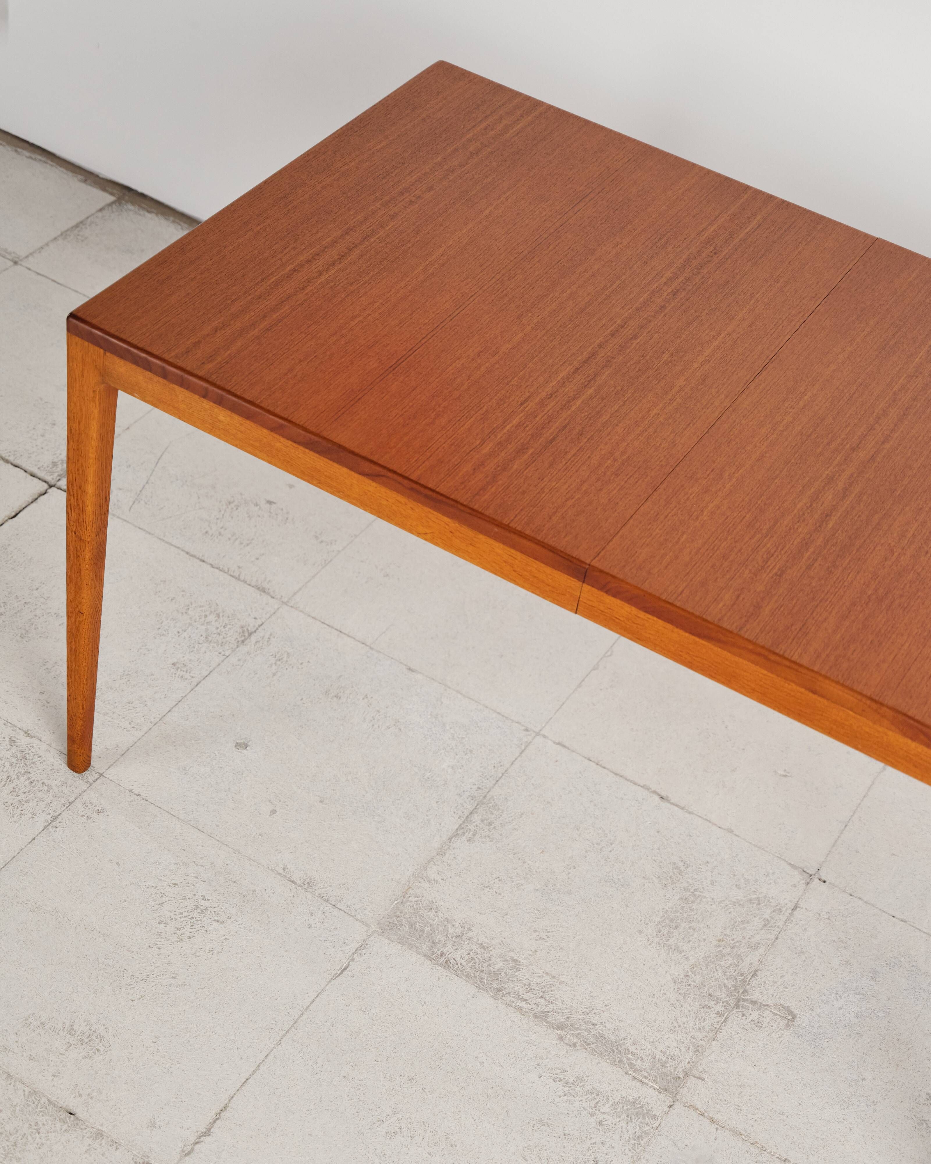 Table extensible en teck par Hartmut Lohmeyer pour Wilkhahn