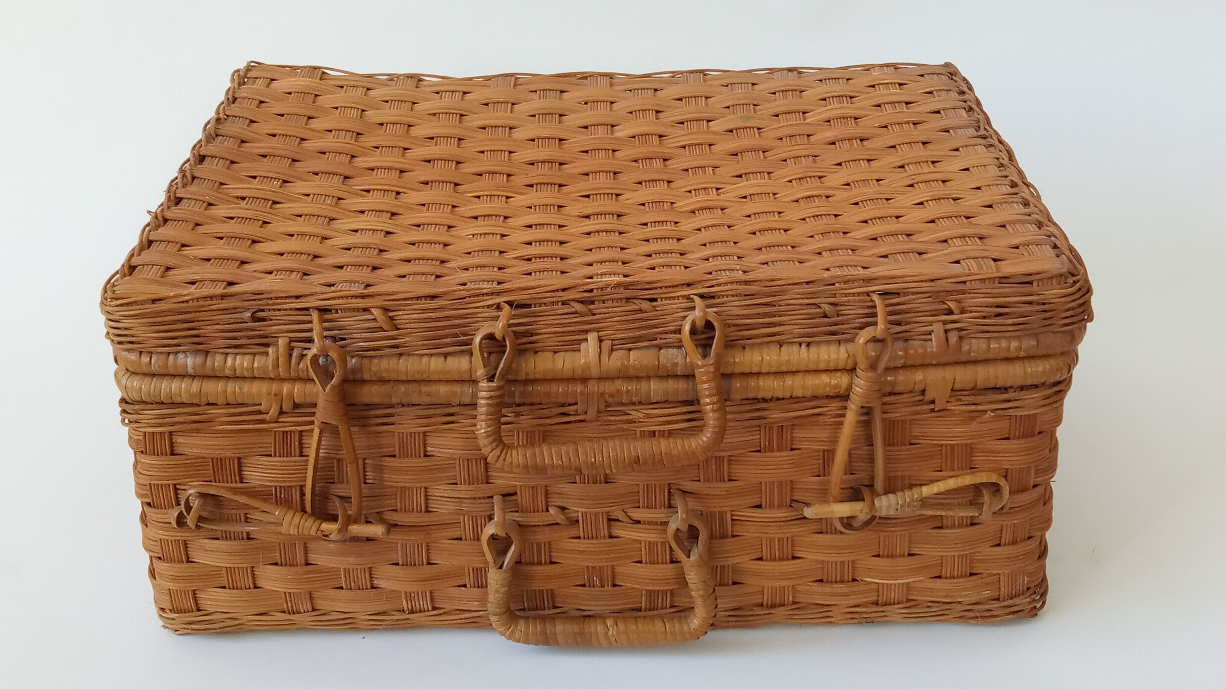 Rattan suitcase 70s