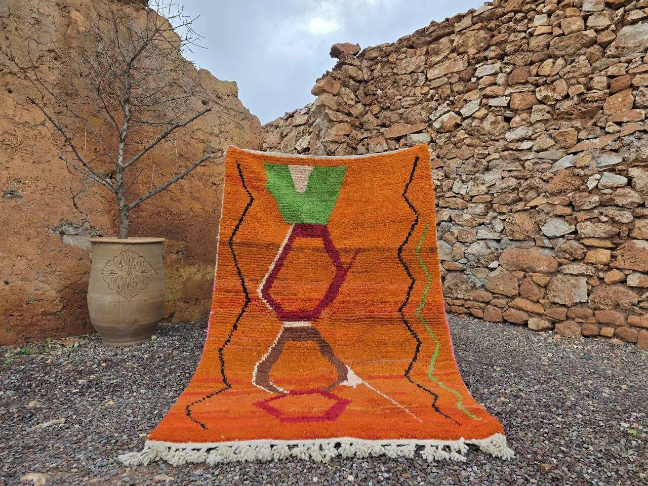 Moroccan handmade wool rug 3 x 2 m