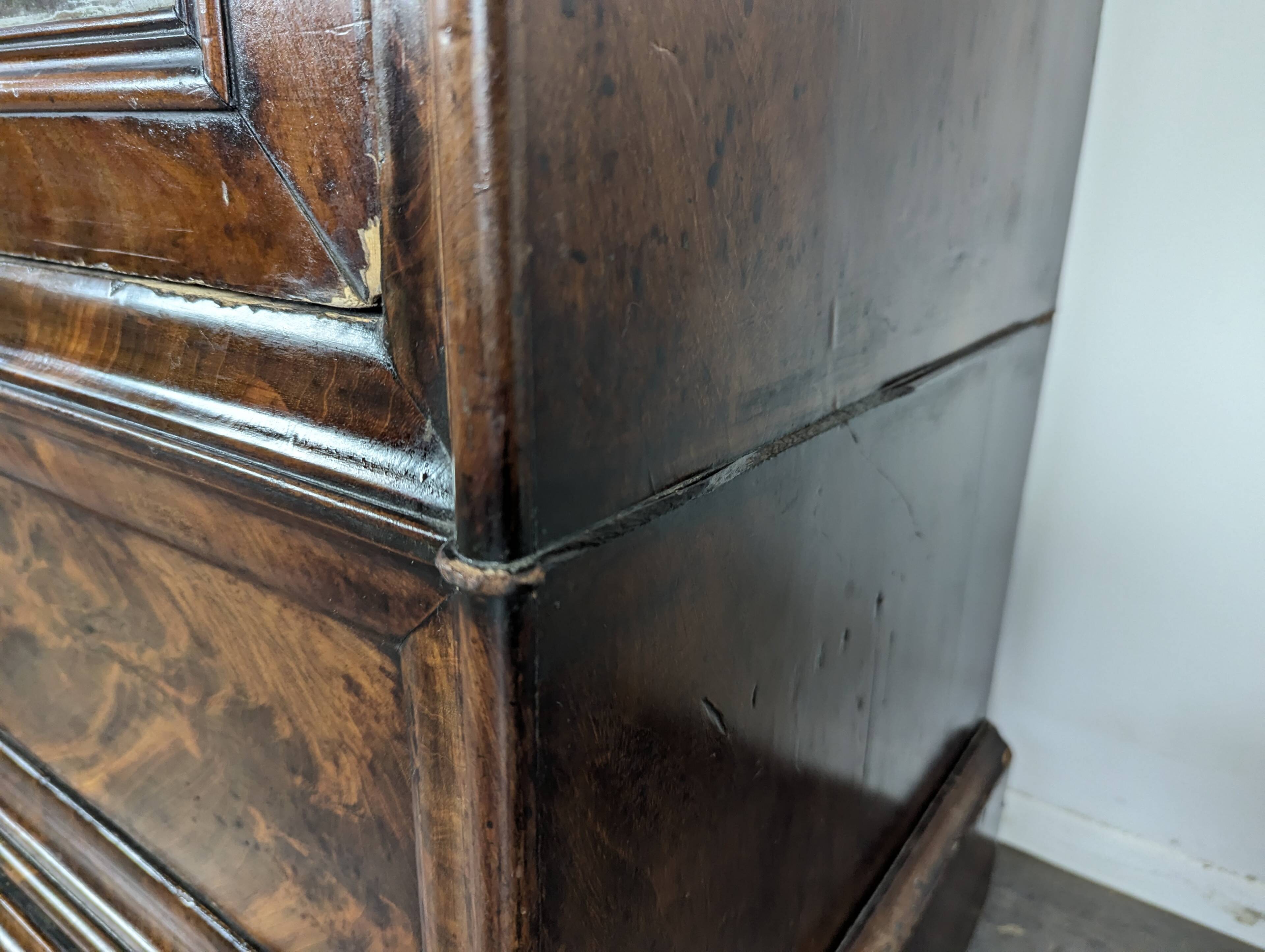 Flamed Mahogany Display Cabinet Louis Philippe Era