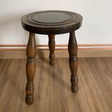 3 legged stool