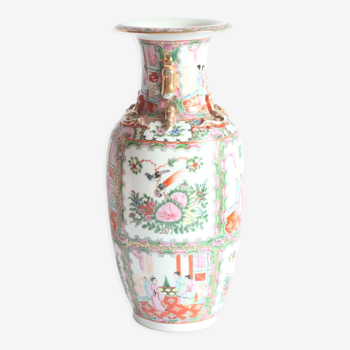 Chinese Canton rose medallion vase, 19th century