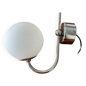 Chrome metal wall light and opaline ball