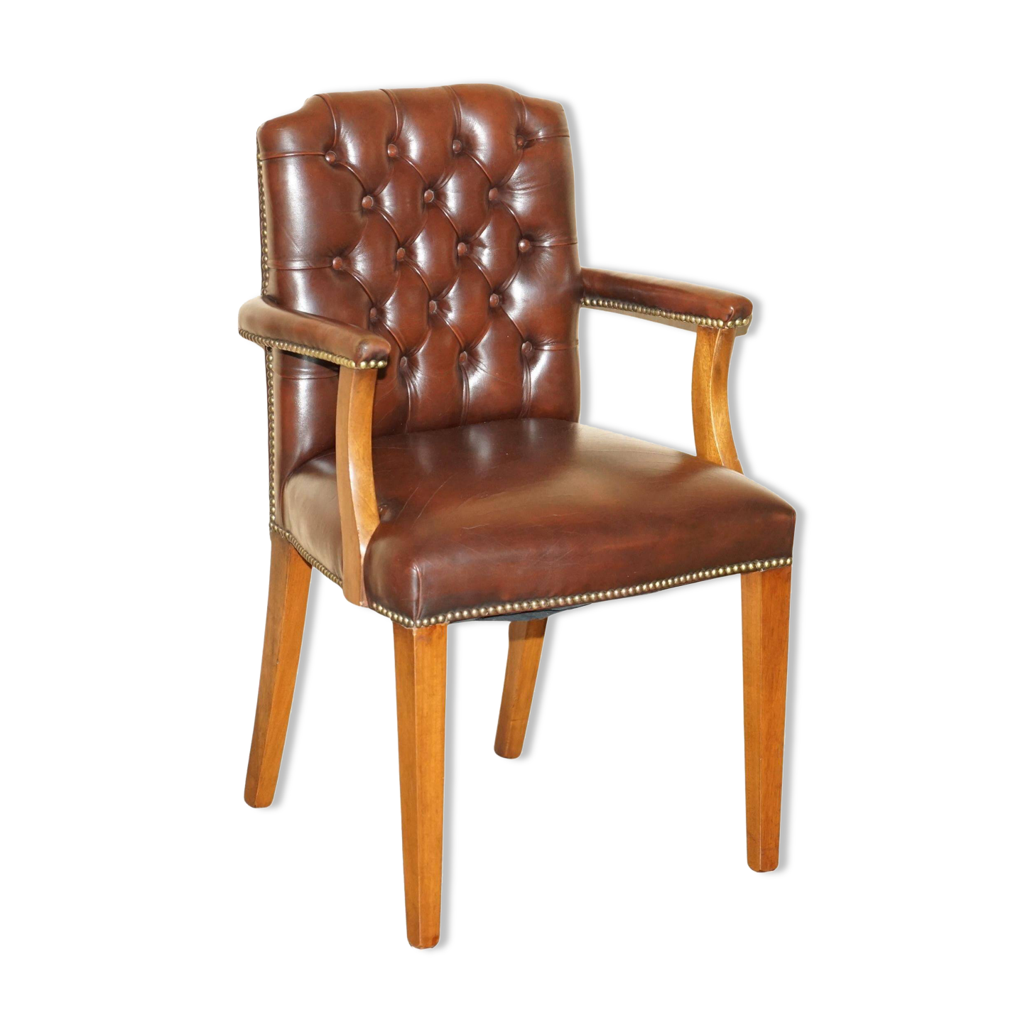 Fauteuil de bureau Gainsborough style George II Chesterfield cuir
