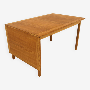 Teak hinged dining room table, Bertil Fridhagen, Bodafors, Sweden, 1950s