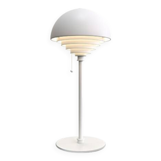 White Motown table lamp