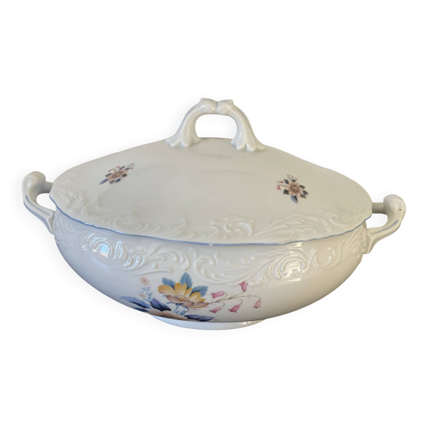 Soupière porcelaine de la Licorne