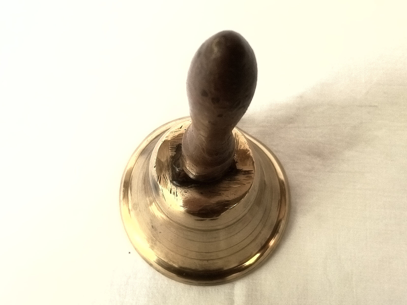 Cloche en bronze