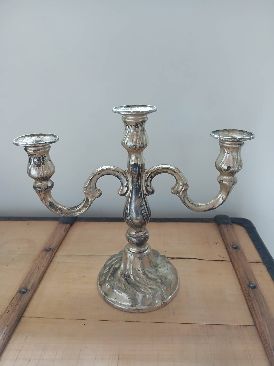 3-light candle holder/candlestick