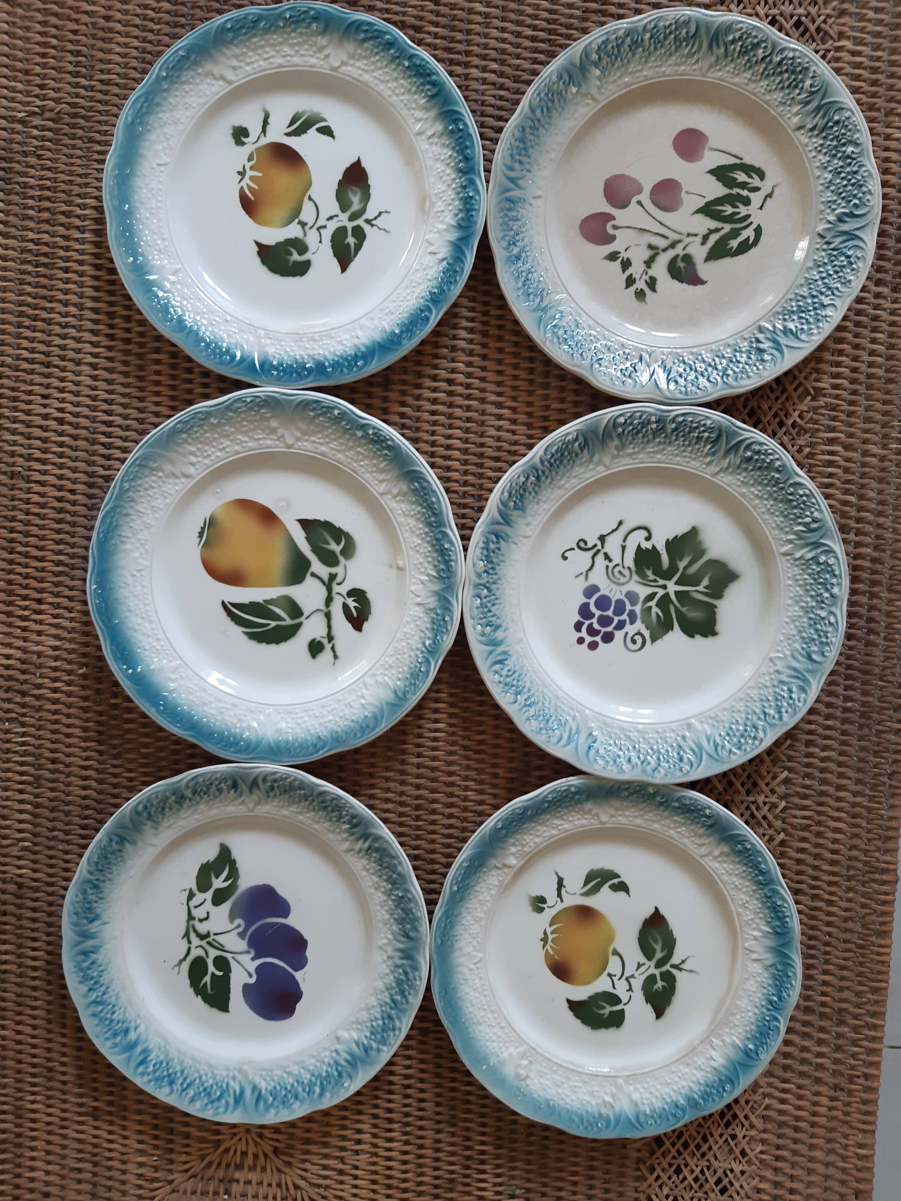 Lot de 6 assiettes barbotine