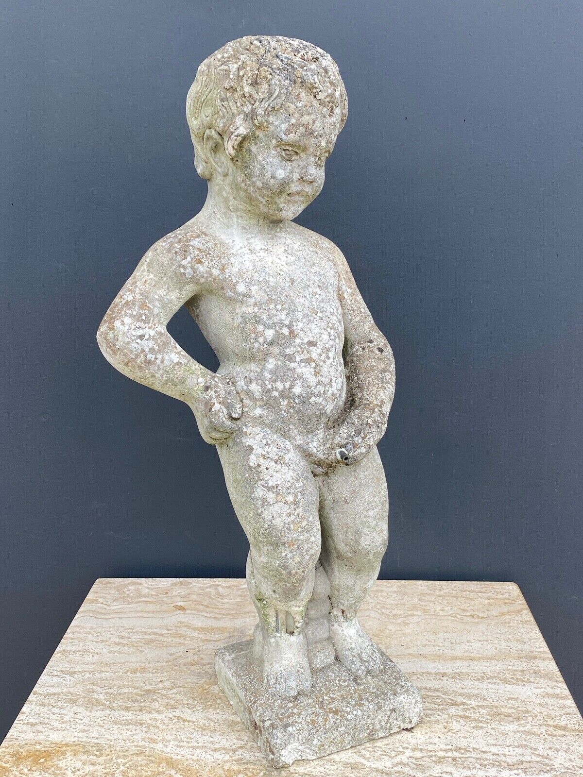 Manneken pis cement stone reconstituted outdoor garden statue