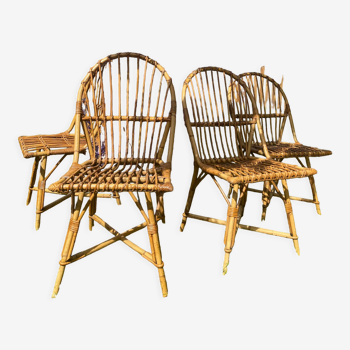Lot 4 Vintage rattan chairs