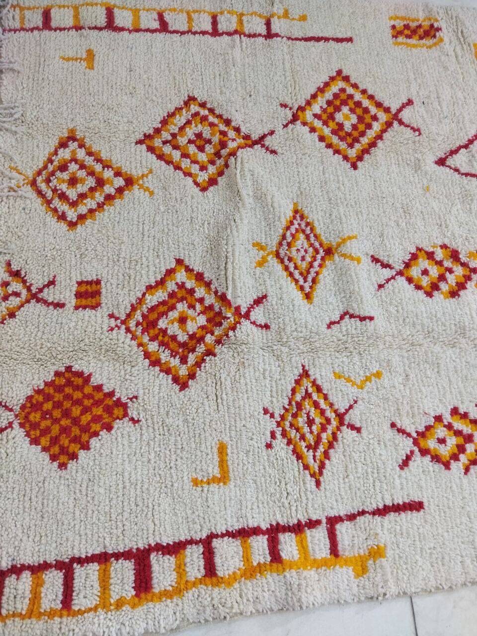 Handcrafted Moroccan Berber Rug 246 X 147 cm