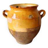 Petit pot en terre cuite vernissée jaune ancien